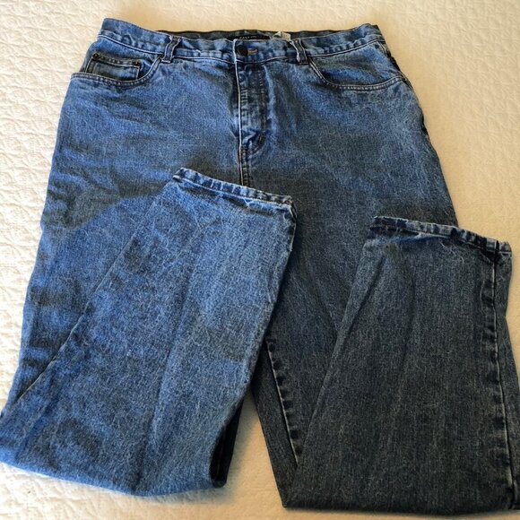 bill blass Denim - Bill Blass Womens Jeans sz 16 Med Wash Blue straight easy fit denim classic